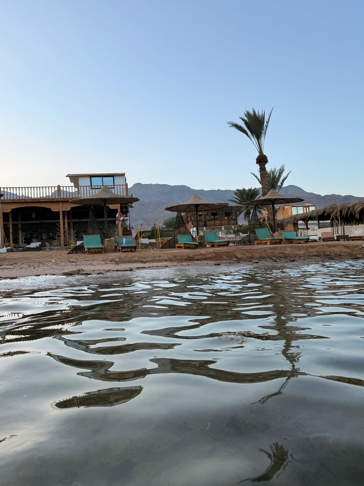 Nuweiba Sinai Camp Accommodation Sandy Beach _lagardienne_du_nil (1)