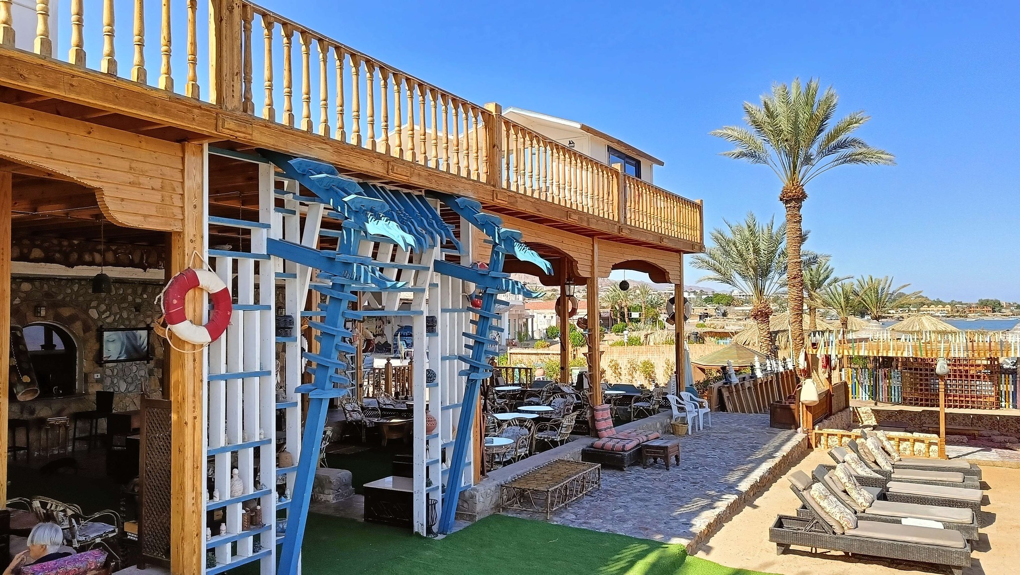 blue_bus_camp_resort_lagardienne_du_nil (11)